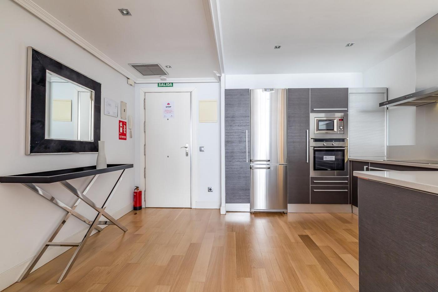 Madrid Rental Flats - Alquiler De Temporada Eksteriør bilde