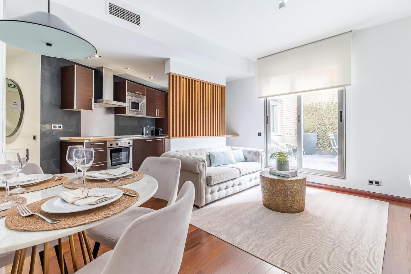 Madrid Rental Flats - Alquiler De Temporada Eksteriør bilde